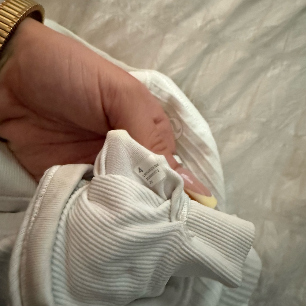 White Ribbed Tank Top - Picture 4 of 4